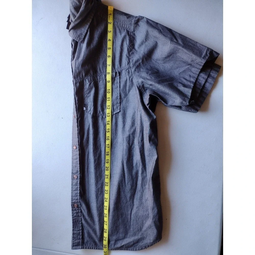 The North Face Mens Short Sleeve Button Up‎ Shirt Gray Size L